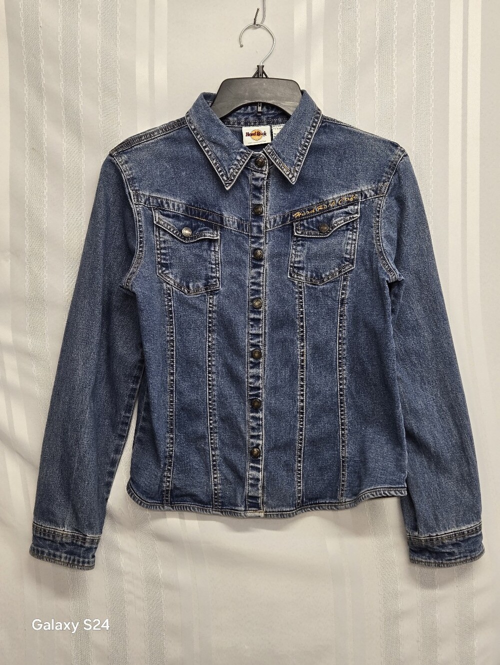 HARD ROCK CAFE DENIM VINTAGE JACKET SIZE X SMALL